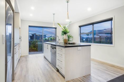 Photo of property in 9 Karearea Avenue, Kenepuru, Porirua, 5022