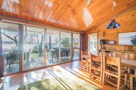 Photo of property in 18 Oregon Drive, Rainbow Point, Taupo, 3330
