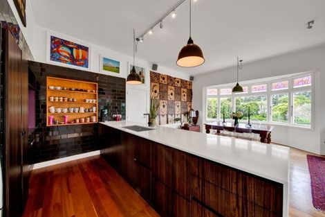 Photo of property in 533 Devon Street West, Blagdon, New Plymouth, 4310