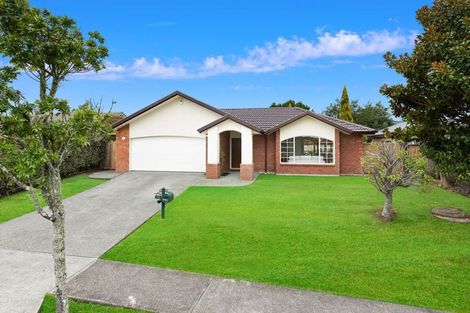 Photo of property in 54 Hillwell Drive, Henderson, Auckland, 0612