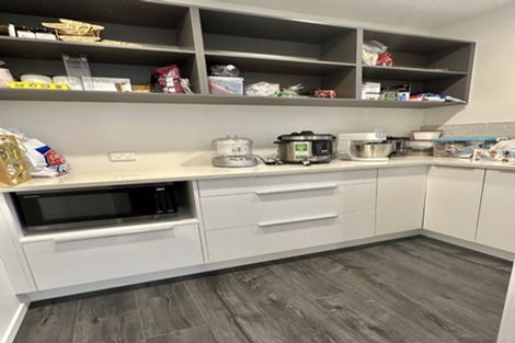 Photo of property in 68 Arran Road, Browns Bay, Auckland, 0630