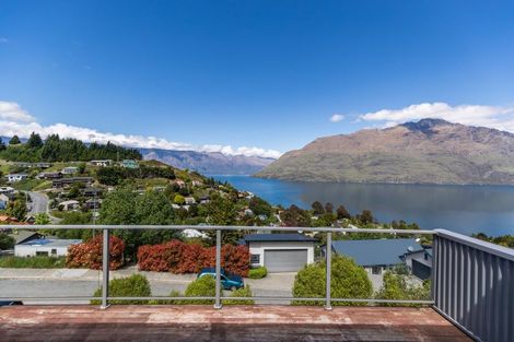 Photo of property in 59 Dart Place, Fernhill, Queenstown, 9300