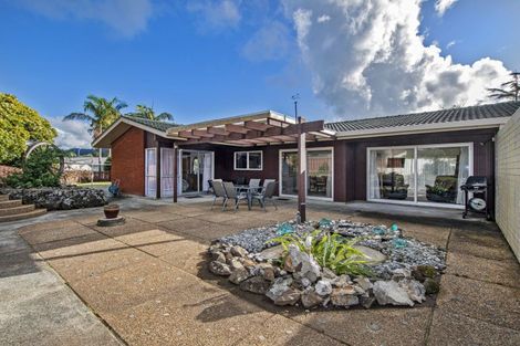 Photo of property in 4 Rugby Place, Te Kamo, Whangarei, 0112