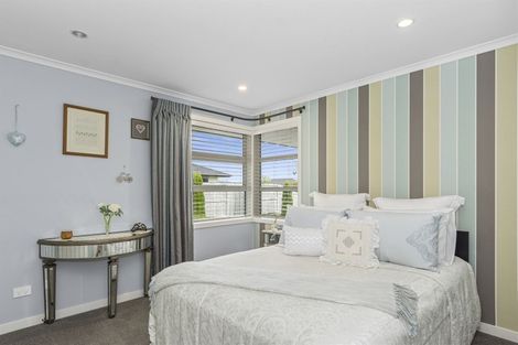 Photo of property in 50 Mortlake Heights, Pyes Pa, Tauranga, 3112