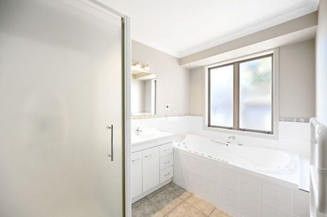 Photo of property in 20 Palliser Drive, Huntington, Hamilton, 3210