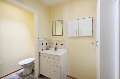 Photo of property in 810 Queen Street West, Saint Leonards, Hastings, 4120