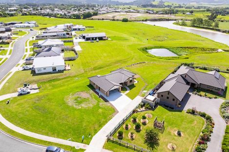 Photo of property in 12 Breton Drive, Waipu, 0510