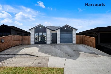 Photo of property in 26 Survila Street, Takanini, 2110