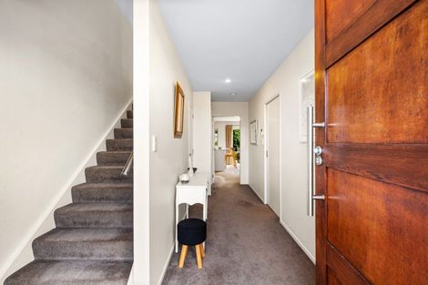 Photo of property in 10 Winston Lane, Ahuriri, Napier, 4110