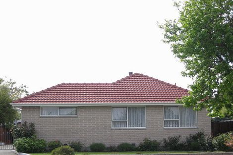 Photo of property in 252 Grimseys Road, Redwood, Christchurch, 8051