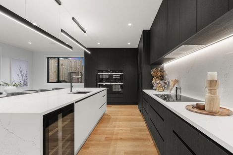 Photo of property in 12 Makumaku Place, Long Bay, Auckland, 0630