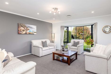 Photo of property in 15 Abingdon Court, Avonhead, Christchurch, 8042