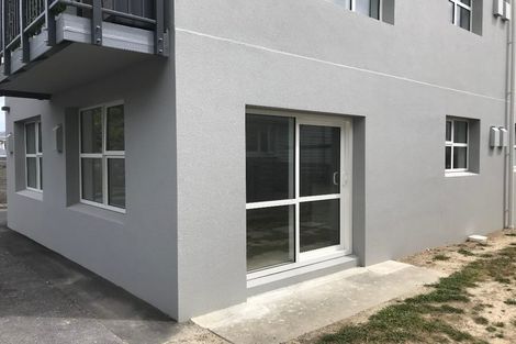 Photo of property in 2/36 Roxburgh Street, Mount Victoria, Wellington, 6011