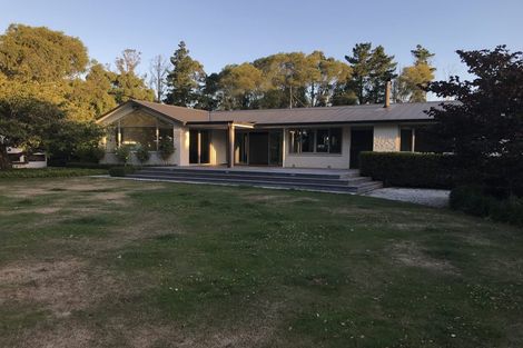 Photo of property in 784 Hawkins Road, Marshland, Christchurch, 8051