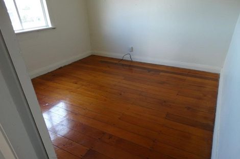 Photo of property in 54 Old Mill Road, Grey Lynn, Auckland, 1021