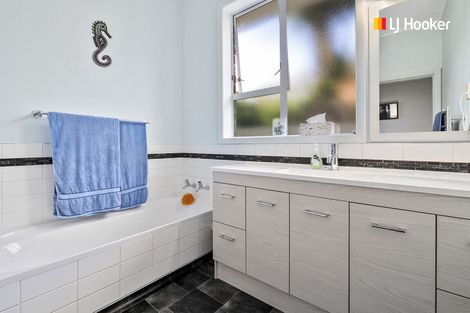 Photo of property in 41 Bryant Street, Kenmure, Dunedin, 9011