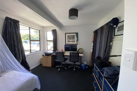 Photo of property in 9 Truscott Grove, Awapuni, Palmerston North, 4412