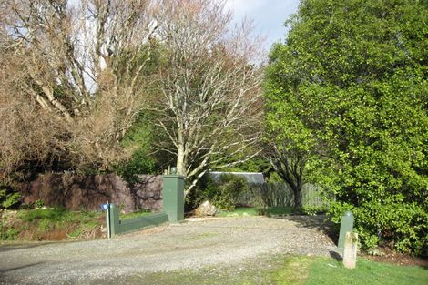 Photo of property in 19 Awarua Road, Otatara, Invercargill, 9879
