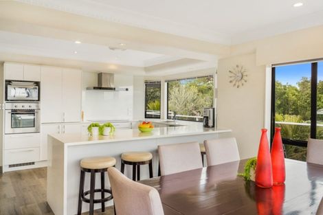 Photo of property in 42 Westview Court, Somerville, Auckland, 2014