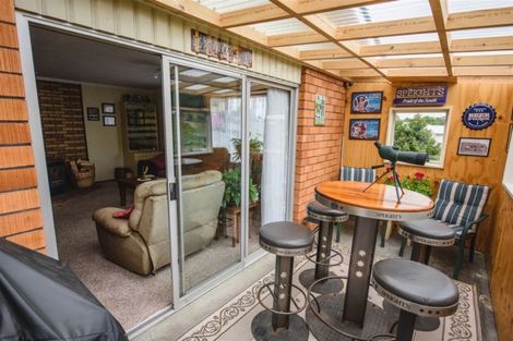 Photo of property in 14 Cambridge Street, Balclutha, 9230