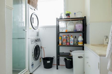 Photo of property in 56 Forest Lake Road, Forest Lake, Hamilton, 3200