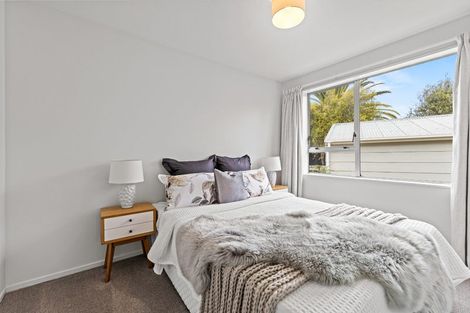 Photo of property in 60 Orrick Crescent, Avondale, Christchurch, 8061