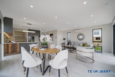 Photo of property in 17 Kaitiaki Drive, Clarks Beach, 2122