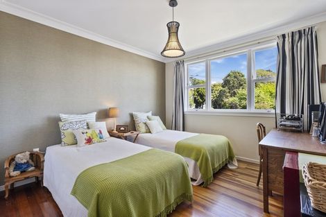 Photo of property in 223 Powderham Street, New Plymouth, 4310