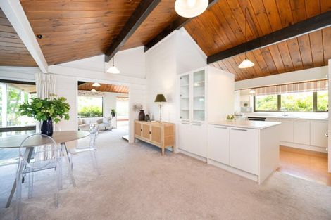 Photo of property in 80 Kopanga Road, Havelock North, 4130