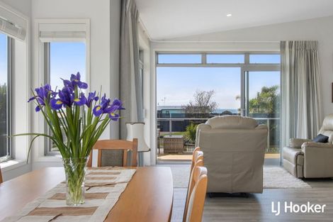 Photo of property in 17 Athenree Heights, Athenree, Waihi Beach, 3177
