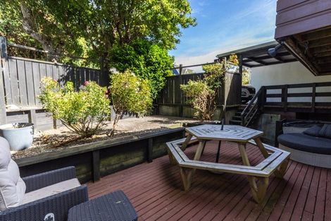 Photo of property in 3b Jasons Place, Churton Park, Wellington, 6037