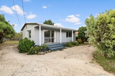 Photo of property in 1 Farrier Grove, Featherston, 5710