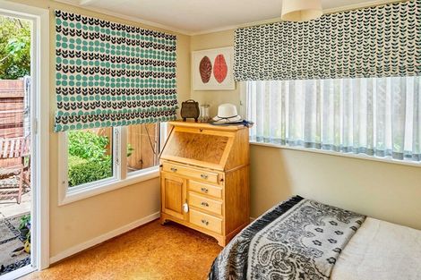 Photo of property in 57 Marine Parade, Eastbourne, Lower Hutt, 5013