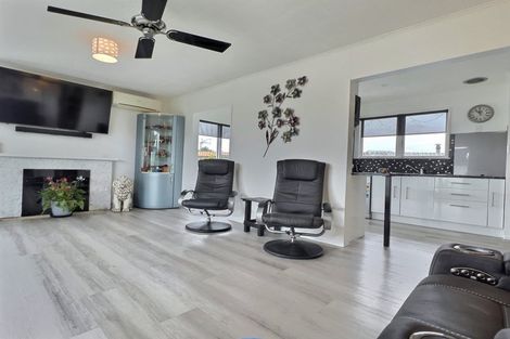 Photo of property in 51 Coventry Avenue, Tamatea, Napier, 4112