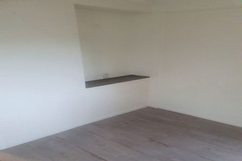 Photo of property in 102 Saddleback Rise, Murrays Bay, Auckland, 0630