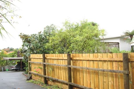 Photo of property in 68 Uxbridge Road, Mellons Bay, Auckland, 2014