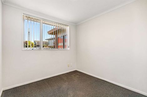 Photo of property in 6 Magnolia Drive, Waiuku, 2123