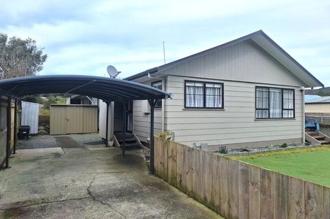 Photo of property in 84 Gillespies Road, Birchville, Upper Hutt, 5018