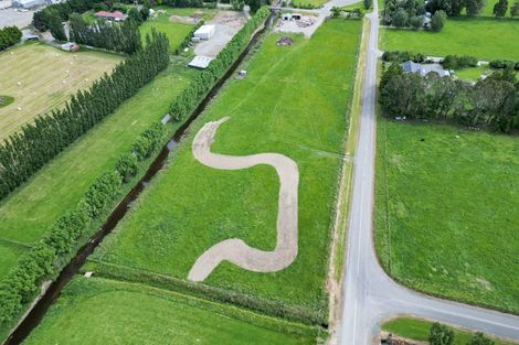 Photo of property in 61 Moore Road, Winton, 9781