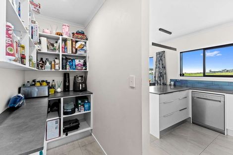 Photo of property in 48 Papawhero Drive, Bell Block, New Plymouth, 4312