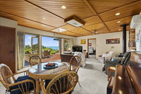 Photo of property in 40 Rock Isle Road, Torbay, Auckland, 0630