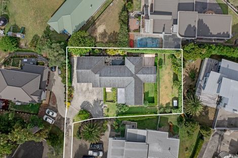 Photo of property in 15 Javelin Close, Gulf Harbour, Whangaparaoa, 0930