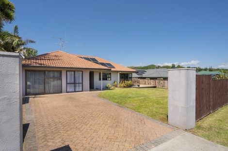 Photo of property in 49 Pelorus Street, Welcome Bay, Tauranga, 3112