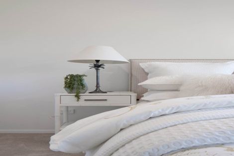 Photo of property in 1 Rengarenga Rise, Fairview Heights, Auckland, 0632