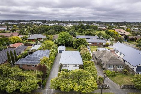 Photo of property in 39 Everest Street, Burnside, Christchurch, 8053