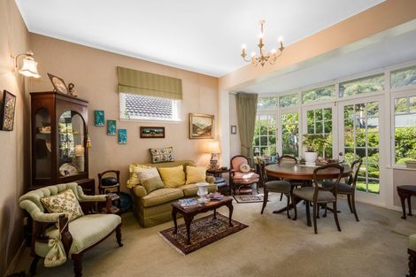 Photo of property in 425 Muritai Road, Eastbourne, Lower Hutt, 5013