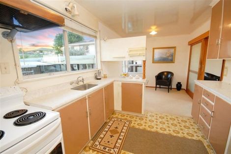 Photo of property in 62 Juniper Road, Sunnynook, Auckland, 0620