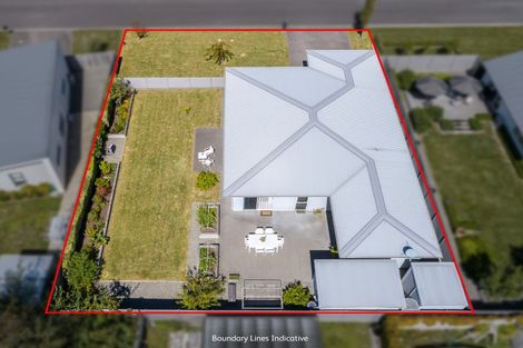 Photo of property in 13 Plains Avenue, Masterton, 5810