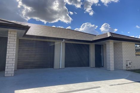 Photo of property in 2/49 Holland Road, Fairfield, Hamilton, 3214