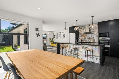 Photo of property in 10 Peter Burke Way, Pyes Pa, Tauranga, 3112